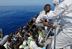 EU agrees to send more ships to stem migrant crisis